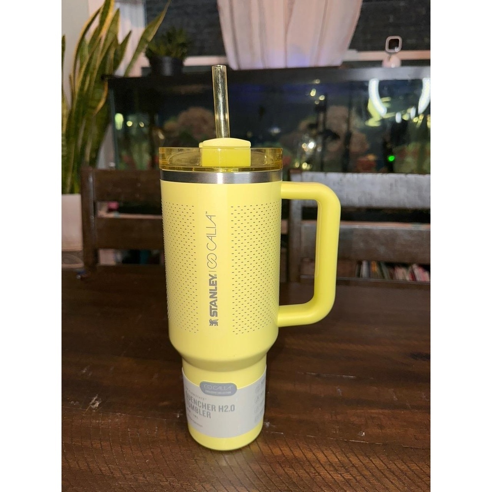 Stanley x Calia Tumbler 40 oz Quencher Yellow Handle Straw Sporty Hydration